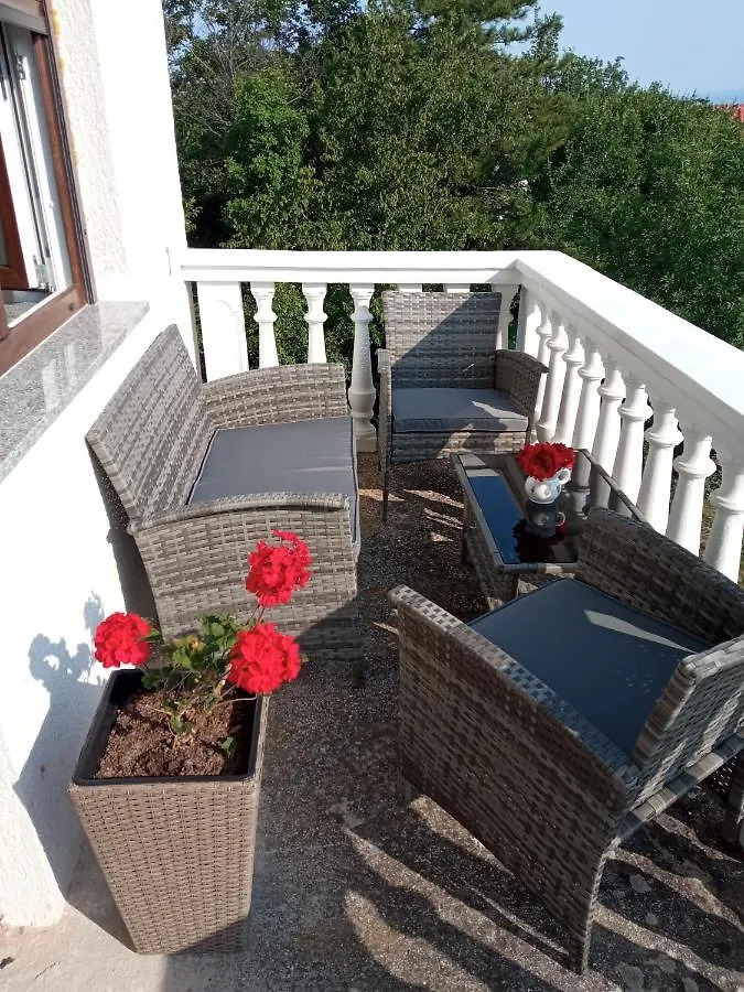 Apartman Kacic Sveti Ivan Dobrinjski 0*,